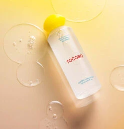 AHA BHA Lemon Toner (150ml) 9 AHA BHA Lemon Toner (150ml) -Glow Skincare Store AHABHALemonTonerbyTOCOBO 150ml 4