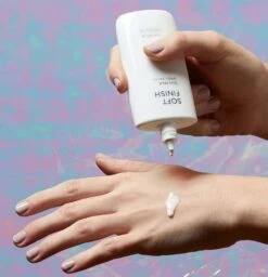 All Around Safe Block Soft Finish Sun Milk (70ml) -Glow Skincare Store All AroundSafeBlockSoftFinishSunMilk 70ml 2