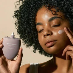 Black Rice 10 Hyaluronic Cream (50ml) -Glow Skincare Store BlackRiceHyaluronicCream 50ml 3