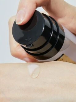 Cosrx Advanced Snail Radiance Dual Essence (80ml) -Glow Skincare Store COSRXAdvancedSnailRadianceDualEssence 80ml 4