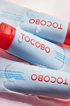 Coconut Clay Cleansing Foam (150ml) -Glow Skincare Store CoconutClayCleansingFoambyTOCOBO 150ml 7