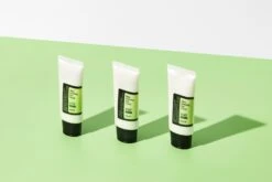 Cosrx Aloe Soothing Sun Cream (50ml) -Glow Skincare Store Cosrx Aloe Soothing Sun Cream 4 d357b607 f8f3 41da b69b ffee20e1242e