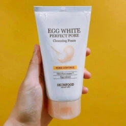 Egg White Perfect Pore Cleansing Foam (150ml) -Glow Skincare Store EggWhitePerfectPoreCleansingFoambySKINFOOD 150ml 5