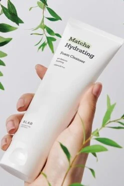 Matcha Hydrating Foam Cleanser (120ml) -Glow Skincare Store MatchaHydratingFoamCleanser 120ml 3