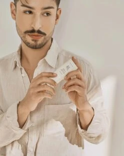 Matte Sun Stick (18g) 12 Matte Sun Stick (18g) -Glow Skincare Store MatteSunStick 18g 4