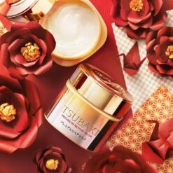 Shiseido Tsubaki Premium Repair Hair Mask (180g) 9 Shiseido Tsubaki Premium Repair Hair Mask (180g) -Glow Skincare Store ShiseidoTsubakiPremiumRepairHairMask 180g 4